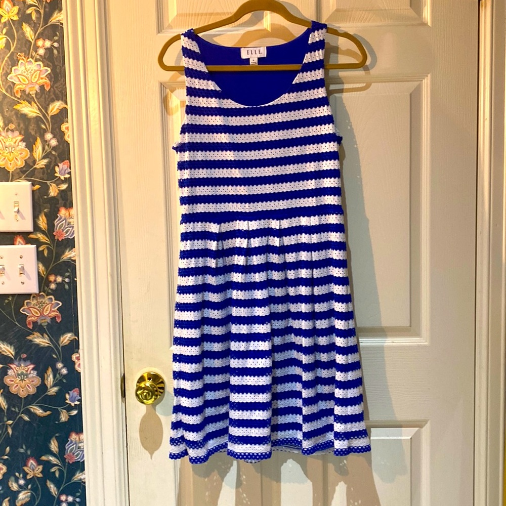 ELLE blue and white striped pleated dress - size 10 - like new